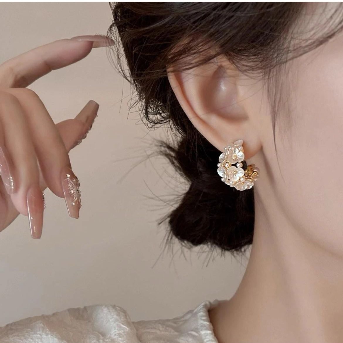 3D Floral Pearl C-Shaped Stud Earrings