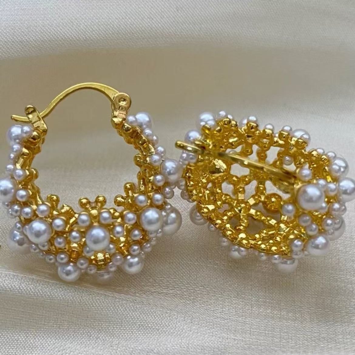 Pearl Hollow Floral Basket Earrings